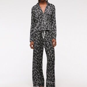 Abercrombie Satin Sleep Set